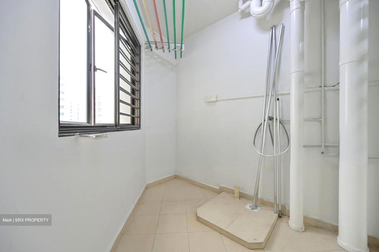 Blk 656B Jurong West Street 61 (Jurong West), HDB Executive #629953411